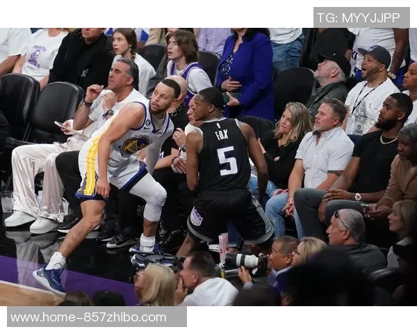 勇士对湖人精彩对决手机直播全程回顾与赛后分析